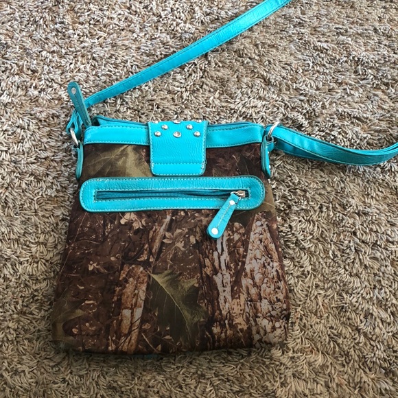 Purse - Picture 2 of 4